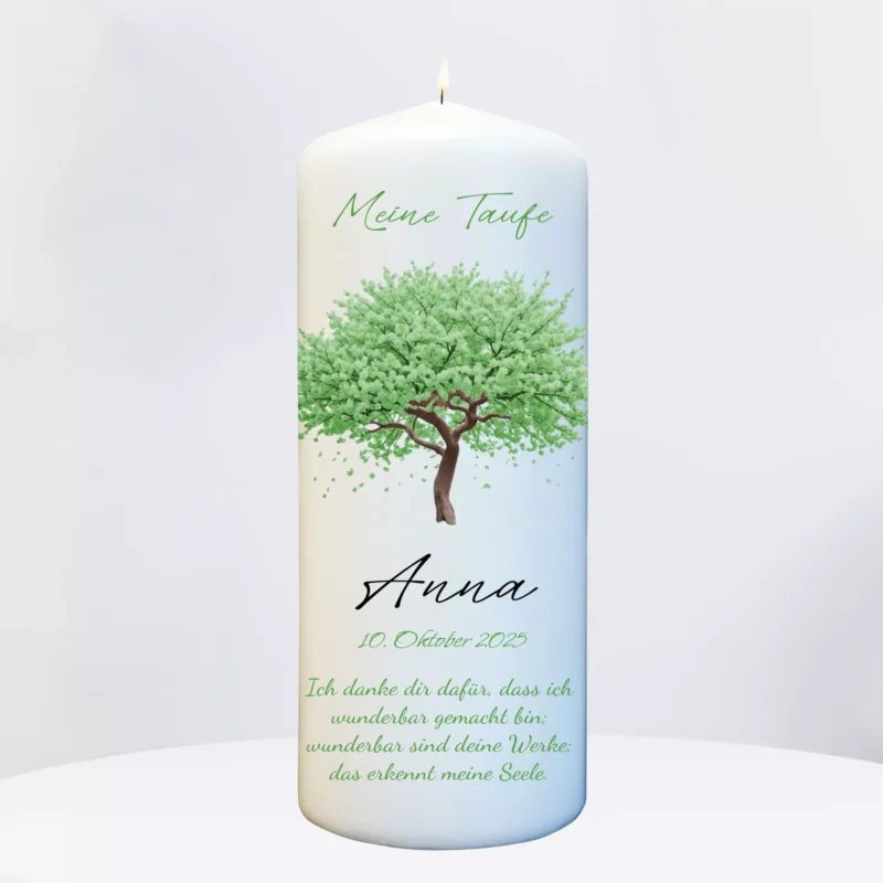 personalisierte Taufkerze mit Baum Motiv und Namen personalisiert für Jungen und Mädchen